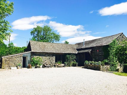 Paddock Barn
