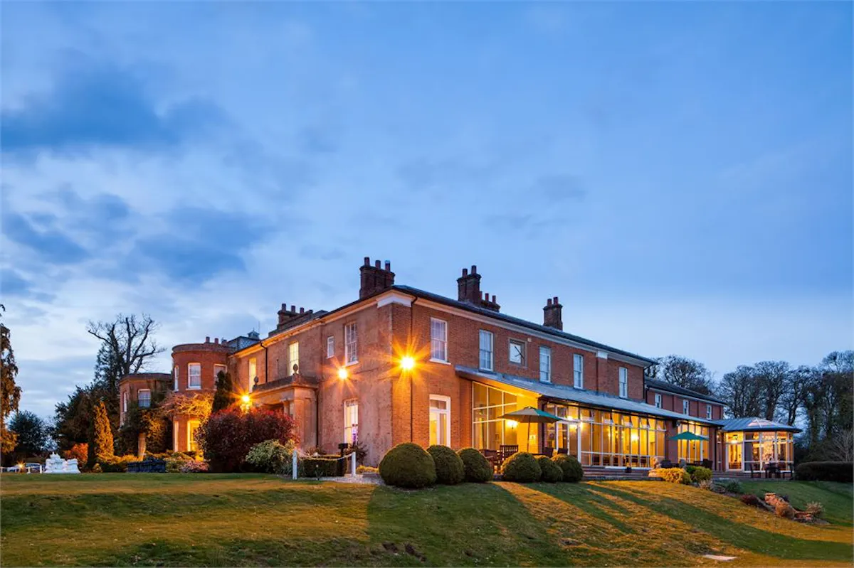 Elcot Park Hotel
