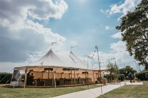 Lattenbury Hill Weddings