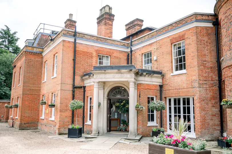 Royal Berkshire, Exclusive Collection