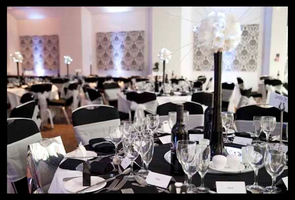 Beales Hotel