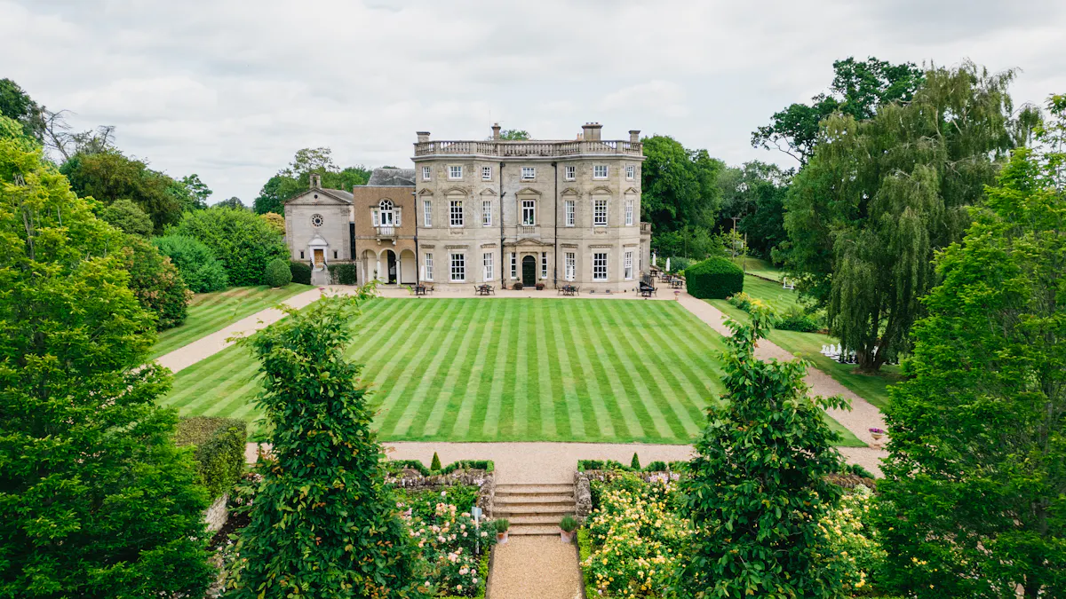 Bourton Hall