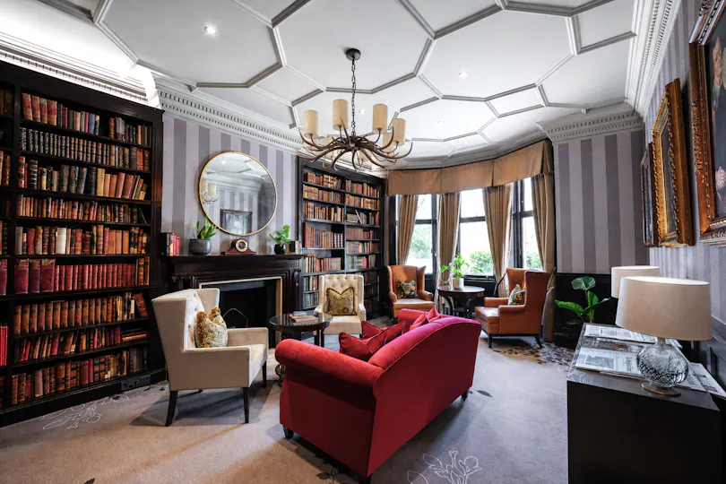 11 Cadogan Gardens