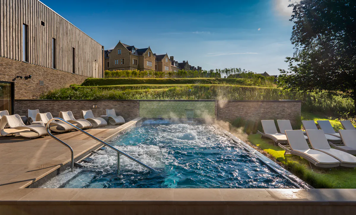 South Lodge, Exclusive Collection