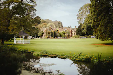 The Manor House, Exclusive Collection