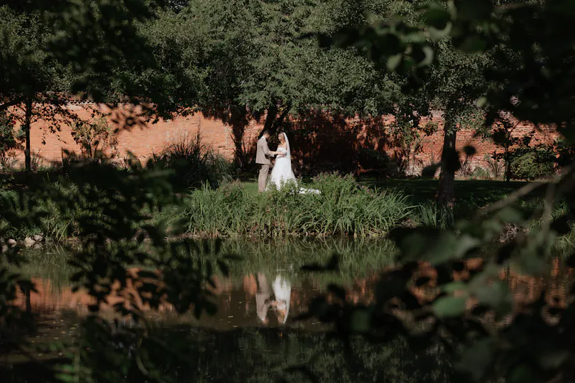 Leez Priory