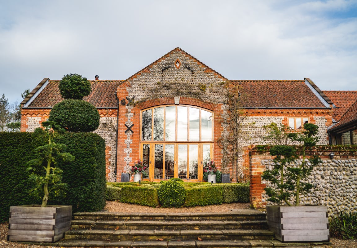 Chaucer Barn Weddings