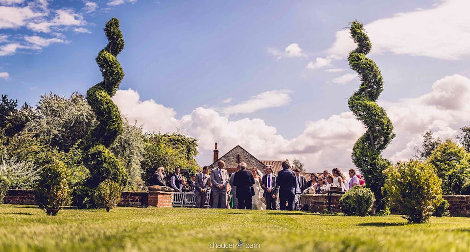 Chaucer Barn Weddings