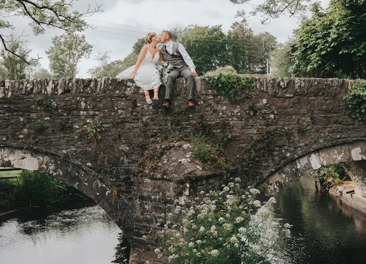 Wolfscastle Country Hotel & Spa