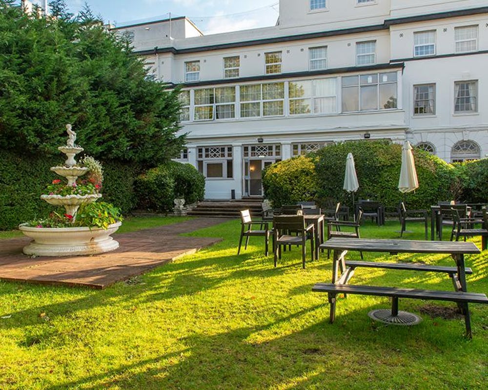 London Croydon Aerodrome Hotel