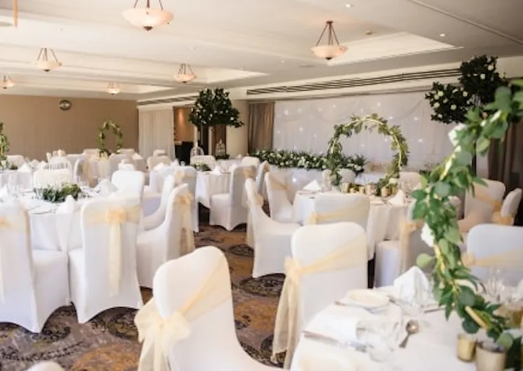 Kenwood Hall Hotel