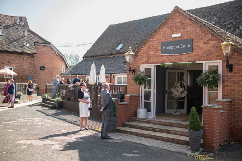 Charlecote Pheasant Hotel
