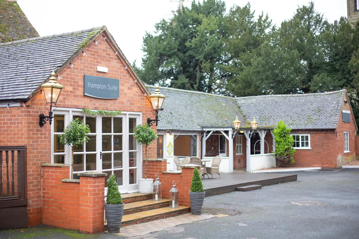 Charlecote Pheasant Hotel
