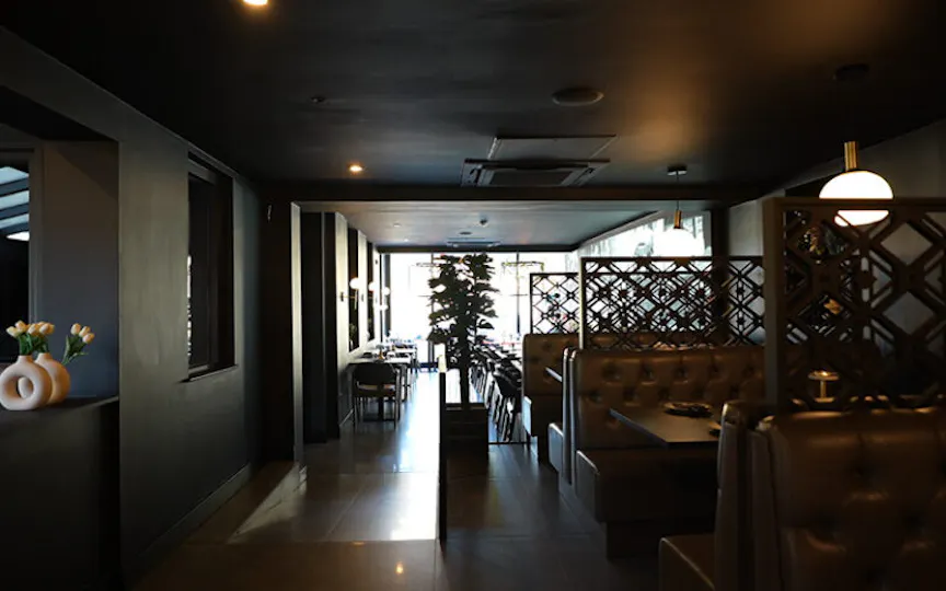 The 71 Grill & Lounge