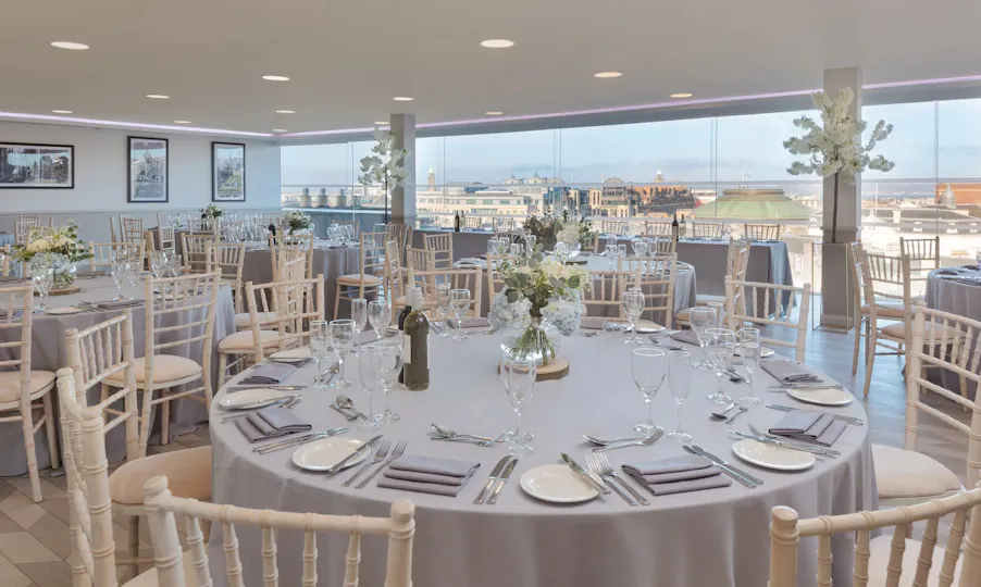 DoubleTree by Hilton Edinburgh City Centre