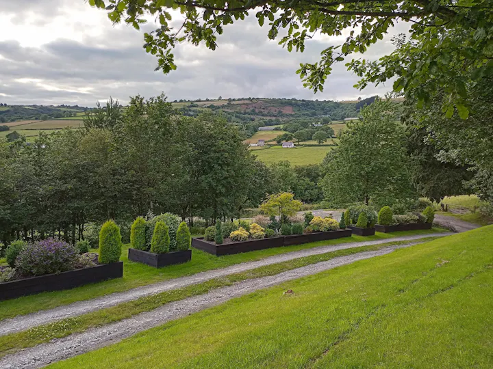 Oak Tree Farm