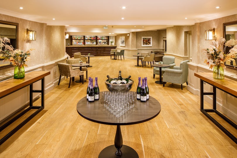 Sunday Box Hill Burford Bridge Hotel