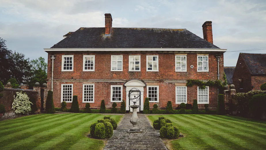 hogarths_stone_manor-03.jpg