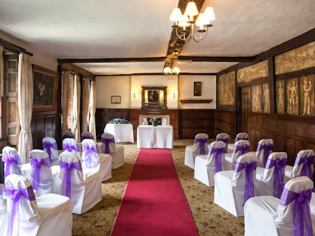 Mercure Bush Hotel