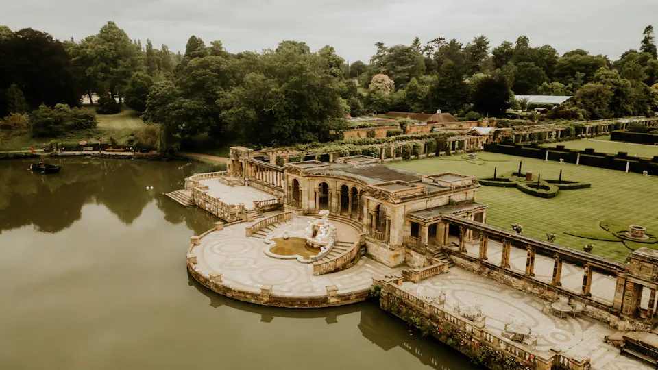 Hever Castle & Gardens