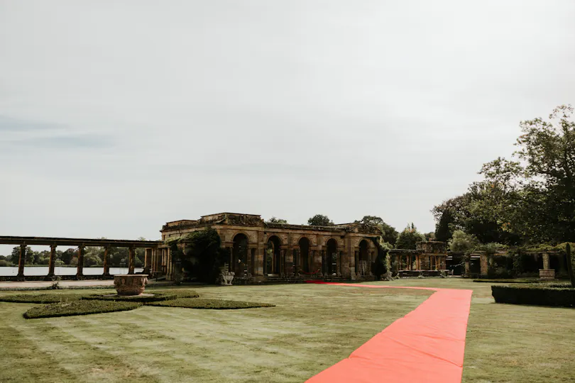 Hever Castle & Gardens