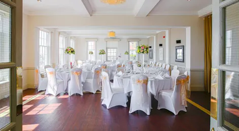 The Legacy Kingscliff Hotel
