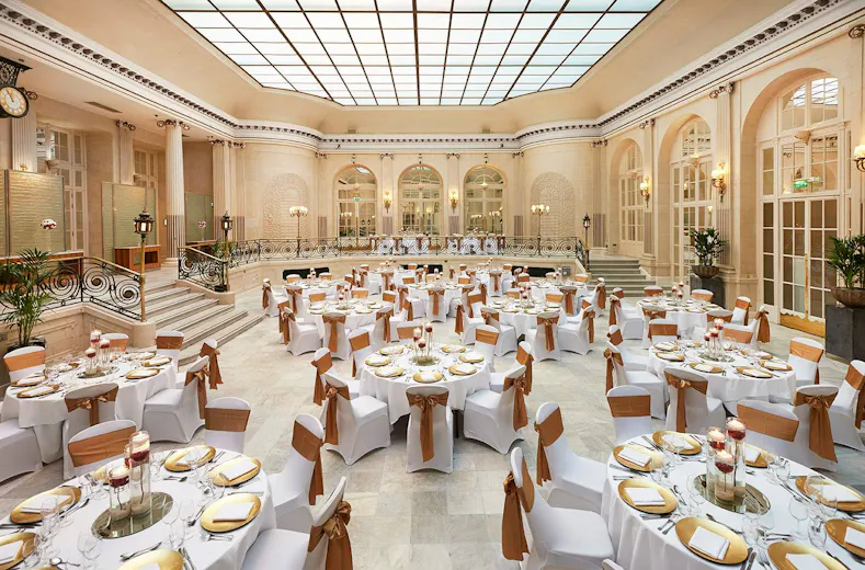 The Waldorf Hilton