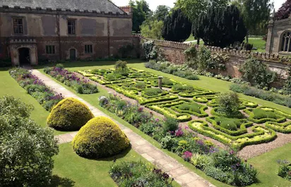 Holme Pierrepont Hall