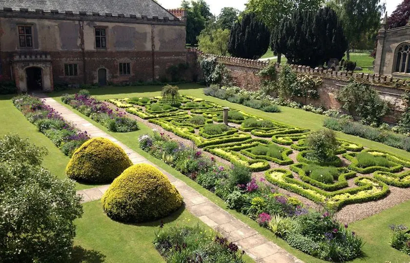Holme Pierrepont Hall