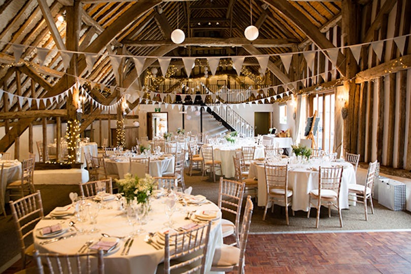 Fitzleroi Barn In West Sussex