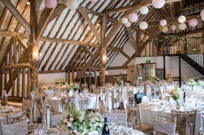 Fitzleroi Barn In West Sussex