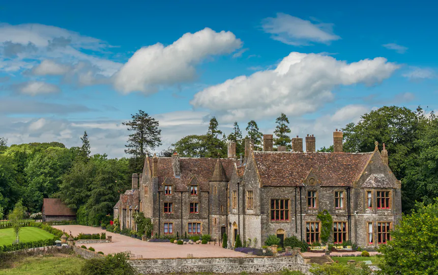 Huntsham Court